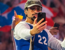 El cantante puertorriqueño, Bad Bunny, brindó un espectáculo de medio tiempo para el Super Bowl XL que será recordado por un buen tiempo.