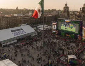 México, como país, se encuentra en un momento clave de definición. Así recibe el Mundial de Futbol.