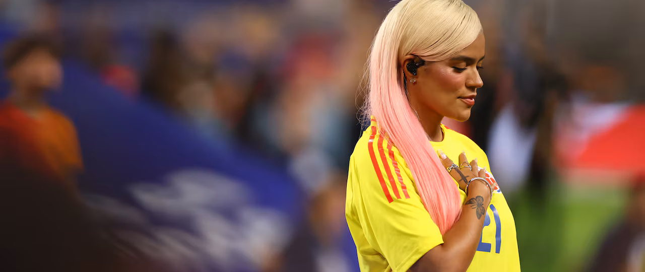 Karol G comparte mensaje de unidad en sus redes sociales tras las elecciones presidenciales en Colombia.