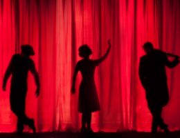 El teatro ha traído a escena una nueva camada de talentos que ya comienzan a dar el salto a la pantalla.