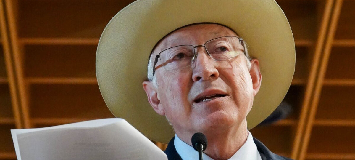 La denuncia hecha por la FGR y los dichos de Ken Salazar invitan a reflexionar sobre la confianza y transparencia en la relación bilateral en materia de seguridad.