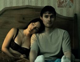 El filme de terror "Obsesión" ha causado furor en las salas de cine y se convierte e un fenómeno total.