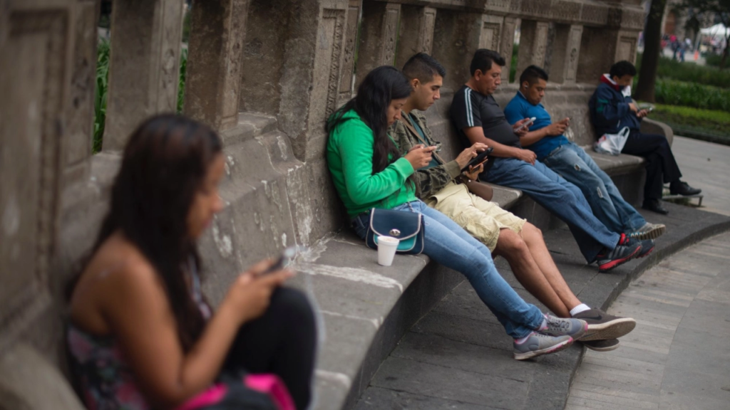Juventudes que padecen un modelo económico. 