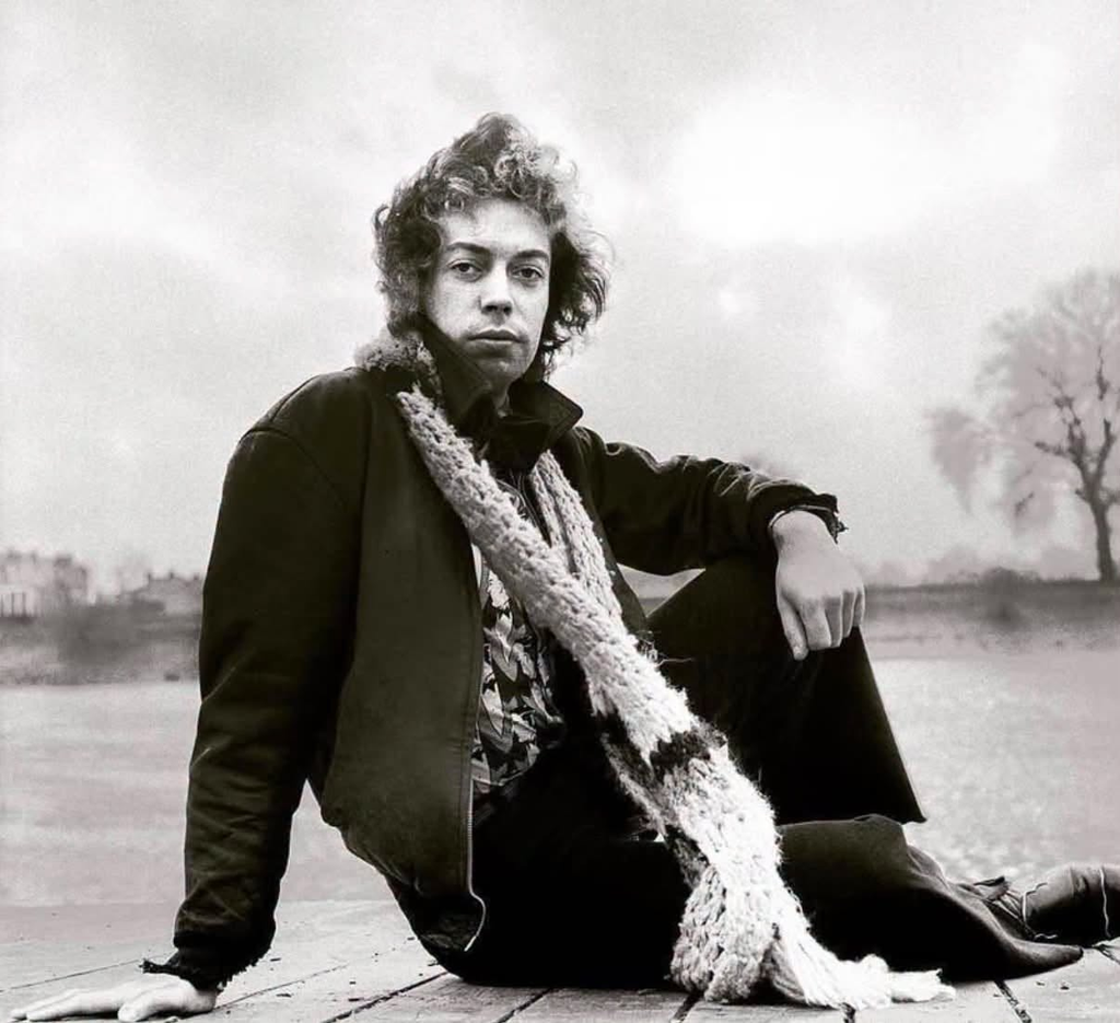 Falleció Tim Curry.